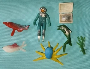 SEA SET cereal VINTAGE plastic premium toy ARGENTINA KELLOGG'S cake ornament - Picture 1 of 7