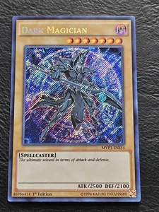 Dark Magician MVP1-ENS54 the Dark Side of Dimensions Movie Pack - Picture 1 of 2
