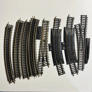 HO Scale Tyco Railroad Track Mixed Lot Of 19 18”R/Switch/Terminal Track/Straight - Picture 1 of 14