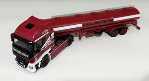 AT Iveco Stralis Hi-Way + semirimorchio kilolitrica 1/43 Vigili del Fuoco - Foto 1 di 7