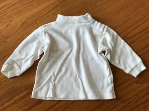 Cuello de tortuga blanco manga larga Playtte bebé niñas talla 24 meses en muy buen estado - Imagen 1 de 2