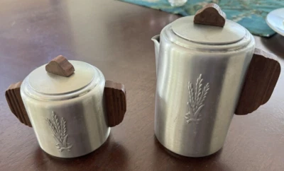 Винтажные алюминиевые и деревянные сливочники и сахарная пшеница West Bend середины века современные развлечения! - Изображение 1 из 4