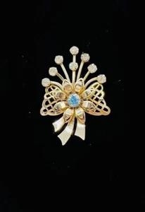 VINTAGE BLUME UND BAND ANSTECKNADEL BROSCHE BLAUE UND KLARE STEINE GOLD - Bild 1 von 5