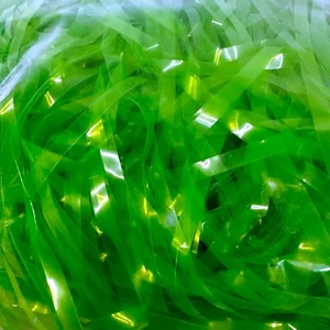 Hierba de Pascua verde plástico transparente trituración 1,5 oz (3 paquetes) suministros artesanales - Imagen 1 de 5