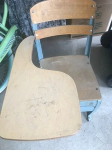 Vtg Antique Kids Blue Metal Chair with Desk School House Table Retro Gand Rapids - Picture 1 of 4