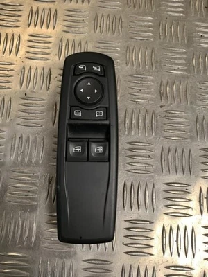 Interrupteur de leve vitre avant gauche RENAULT MEGANE 3 PHASE 1 COUPE - Photo 1/4