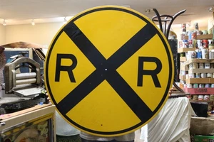 Señal de tráfico de metal reflectante grande de 36" original vintage para cruzar trenes de ferrocarril - Imagen 1 de 3