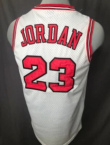 Nike Chicago Bulls Michael Jordan Men Medium Jersey Length +2 - Picture 1 of 2