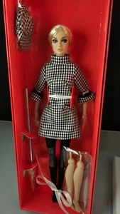 Integrity Toys Fashion Royalty Checkmates Poppy Parker Dressed Doll NRFB - Picture 1 of 4
