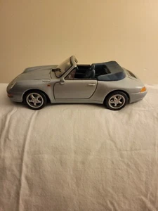 diecast 1/18 Maisto 1994 Porsche 911 Carrera Cabriolet Blue - Picture 1 of 10