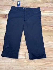 Bandolino Maureen women’s black flat front stretch cuffed capri pants size 10 - Picture 1 of 11