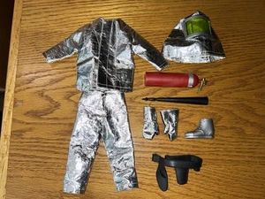 Vintage 1964 Hasbro GI Joe Crash Crew Kit - Picture 1 of 5