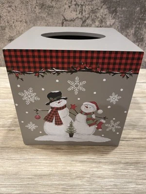 Capa quadrada de madeira para caixa de tecido boneco de neve floresta inverno sábado cavaleiro Ltd - Imagem 1 de 4