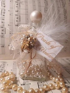 LOVELY! EMBELLISHED VINTAGE BOTTLE PEARLS OF WISDOM BRIDE LACE JEWELRY CRYSTALS - Picture 1 of 7