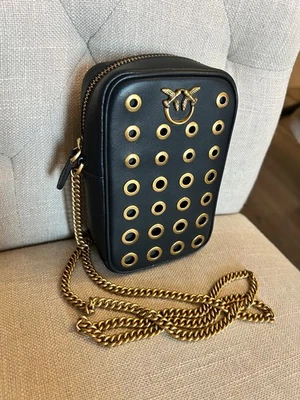 Mini bolso de cuero para teléfono Pinko Love | negro con ojales y cadena dorados | Le genuino Foto 1 de 4