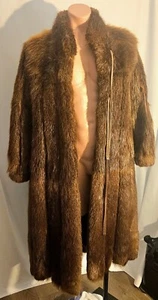 VINTAGE NATURAL BEAVER & SUEDE REVERSIBLE 3/4 FUR  COAT 1970S PENNY LANE STYLE - Picture 1 of 22