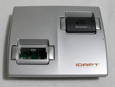 Idapt I2 SL2vr Universal Charger with One Interchangeable Device Tip (Samsung 4) - Image 1 of 4