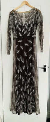 Maxi Vestido Hobbs Marrón Chocolate Malla Con Detalle Bordado Talla 10 £399.00 Foto 1 de 4