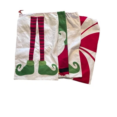 Лот из 4 рождественских фетровых подарочных пакетов с застежкой на шнурке - Изображение 1 из 4