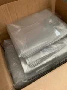 Funko Pop Protectors with Locking Tab Lot Case for 4" Figures - Picture 1 of 2