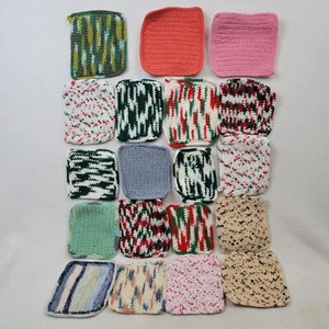 Vintage Handarbeit gestrickt & gehäkelt Topflappen Topflappen mehrfarbig Posten von 19 - Bild 1 von 11