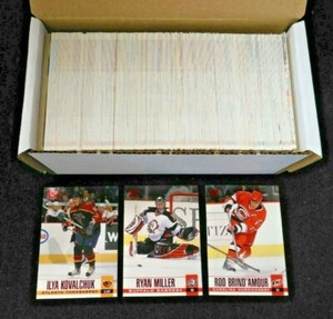 2003-04 PACIFIC RED COMPLETE SET W/O SP'S (350)                         1555