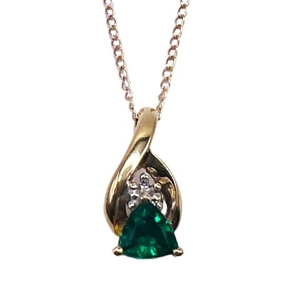 Green Chatham Emerald 10k Yellow Gold Trillion Cut Diamond Pendant Chain 16" - Image 1 of 4