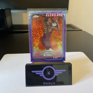 Tarjeta de zafiro cromado #69 Donovan Mitchell /299 (Cleveland Cavaliers) 24-25 TOPPS - Imagen 1 de 2