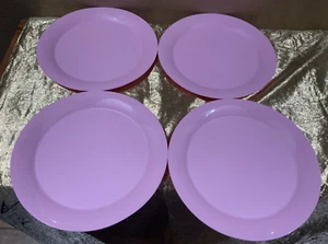Tupperware Piatti Tondi Grandi 11" Collezione Open House Lilla Viola Nuovi - Foto 1 di 2