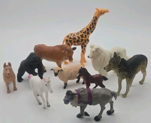 Lot of 10 Animal Figures – Farm & Safari Mix – Giraffe, Wolf, Cow, Horse,... - Picture 1 of 2
