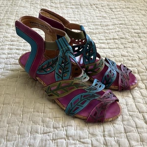 Neu ohne Karton L'Artiste Spring Step Bohochic Sandale Cut Out Blätterprint Gr. 41 - Bild 1 von 7
