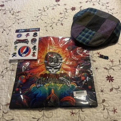 Gorra Boston Scally Grateful Dead con bolsa antipolvo, pegatinas, pin XL (NUEVA) Foto 1 de 4