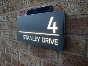 Solar House Sign - Picture 1 of 11