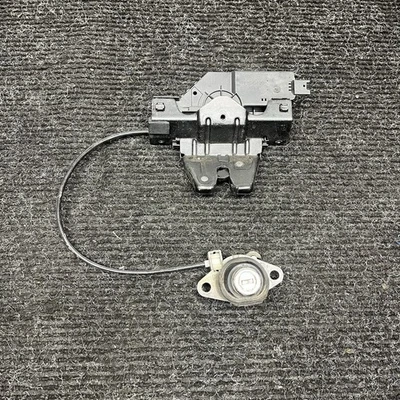 ☑️ MECANISMO DE CIERRE DE LIBERACIÓN DEL MALETERO TRASERO BMW E46 M3 330i 325i 323i OEM Foto 1 de 4