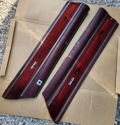 Oldsmobile Cutlass Salon 1976 paneles de puerta superior, cupé de 2 puertas Foto 1 de 4