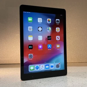 Apple iPad Air 1st Gen. 32GB, Wi-Fi, 9.7in - Space Grey Genuine A1474 /DO - Picture 1 of 11