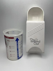 The Pampered Chef Measure-All Cup Liquid, Dry, & Solid Ingredients and spoon - Picture 1 of 3