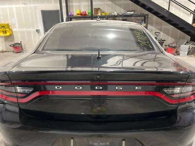 2015 - 2021 Dodge Charger Pitch Black Clearcoat-PX8 Trunk Lid Foto 1 de 4