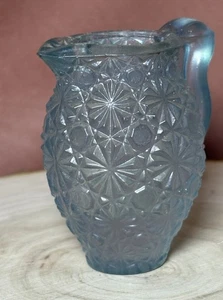 Vintage LE Smith Blue Mini Glass Pitcher Toothpick Holder Daisy & Button Design - Picture 1 of 5