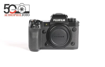 Fujifilm X-H2 Gehäuse (2.374 Auslösungen) - Vom Fachhändler - Bild 1 von 4