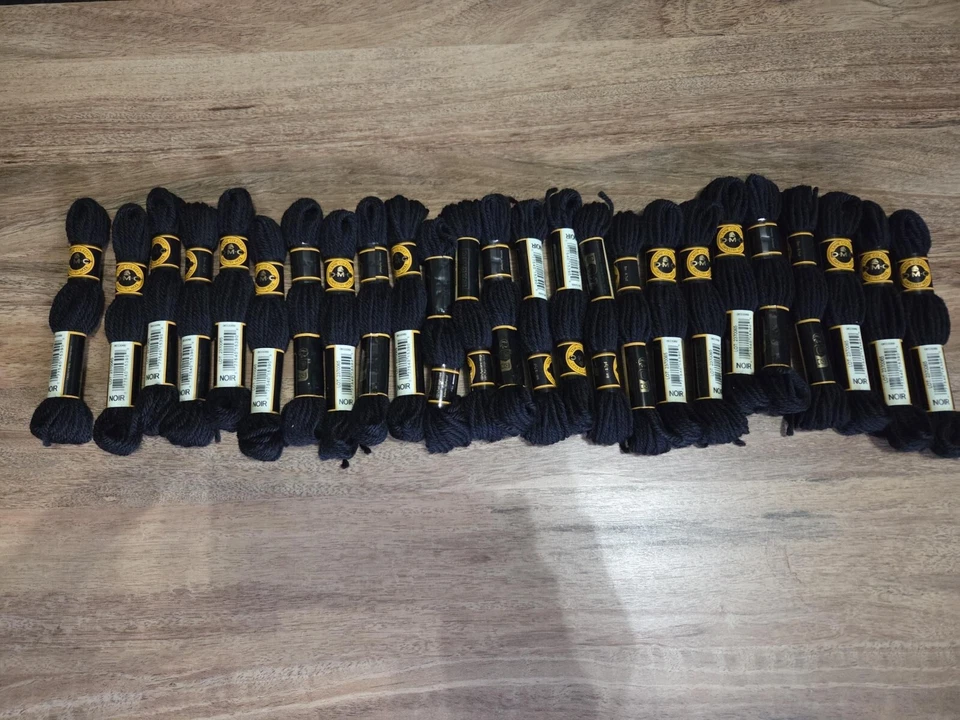 DMC Tapestry Wool 25 SKEINS 8.7 yd 8m NOIR (BLACK) Laine Colbert More Available! - Image 1 of 4
