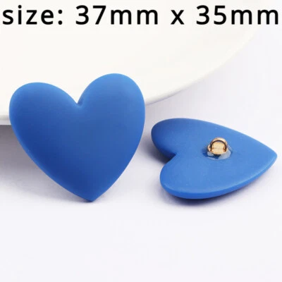 5pcs Resin Buttons Heart Shape Material Craft for Overcoat Handbag Costume Decor - Image 1 of 4