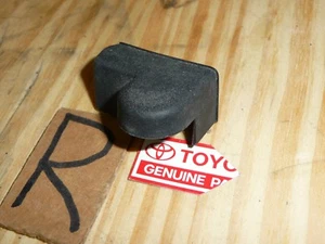 Toyota 4Runner Tacoma Truck DOOR STOPPER BOLT COVER RIGHT 96+ STOP CATCH CHECK R - Bild 1 von 4