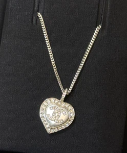 Chanel Auth 23B white cc crystal heart pendant necklace - Picture 1 of 6