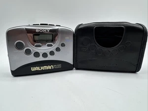 Sony Walkman WM-FX251 mit Ledertasche - Kassette funktioniert nicht - Radio gut - Bild 1 von 23