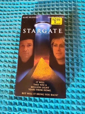 Stargate VHS 1995 Kurt Russell James Spader Jaye Davidson - Image 1 of 2