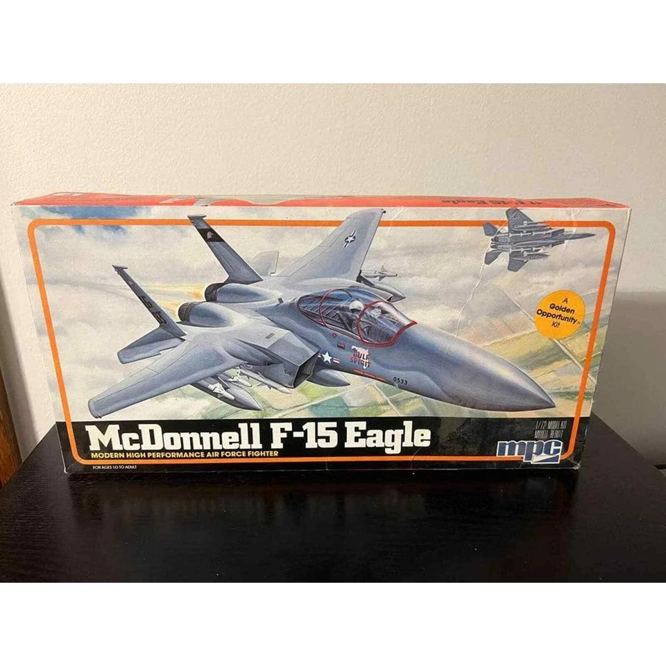 1982 MPC McDonnell F-15 Eagle Golden Opportunity Model Kit - Image 1 of 4