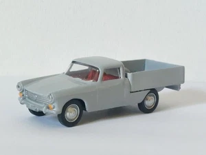 " Les Séries Spéciales " Peugeot 404 Pick Up Gris (Echelle 1/58) Base Norev - Imagen 1 de 11