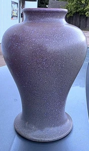 Vintage 7" 1906 Ruskin Keramik Vase mit lila Mauve Crackle Glasur - Bild 1 von 4