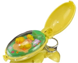 Portachiavi vintage Takara giallo Peck’n Chicks Pocket Critters 1993 FUNZIONANTE - Foto 1 di 7